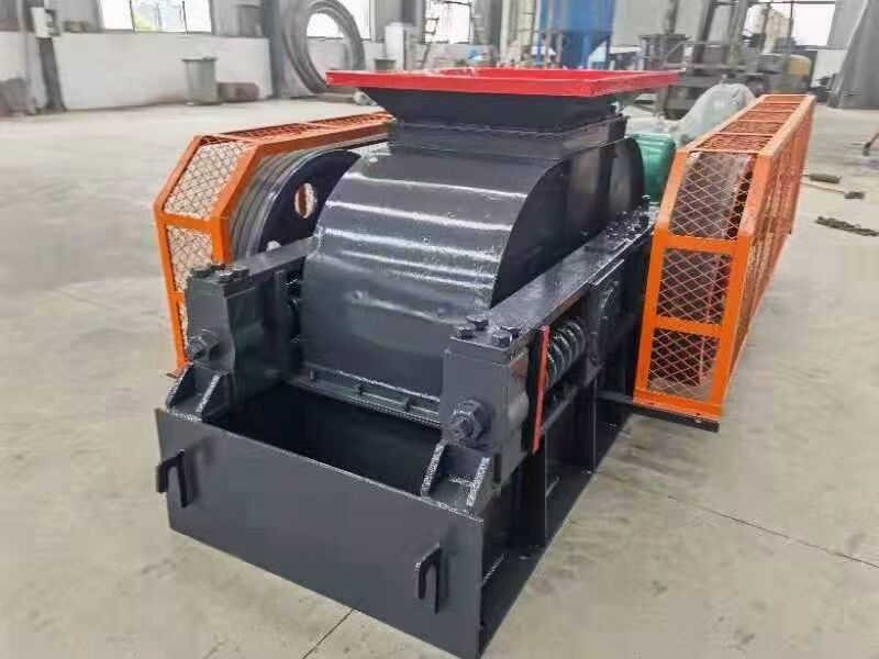 雙電機(jī)液壓對(duì)輥式制砂機(jī)批發(fā)廠(chǎng)家